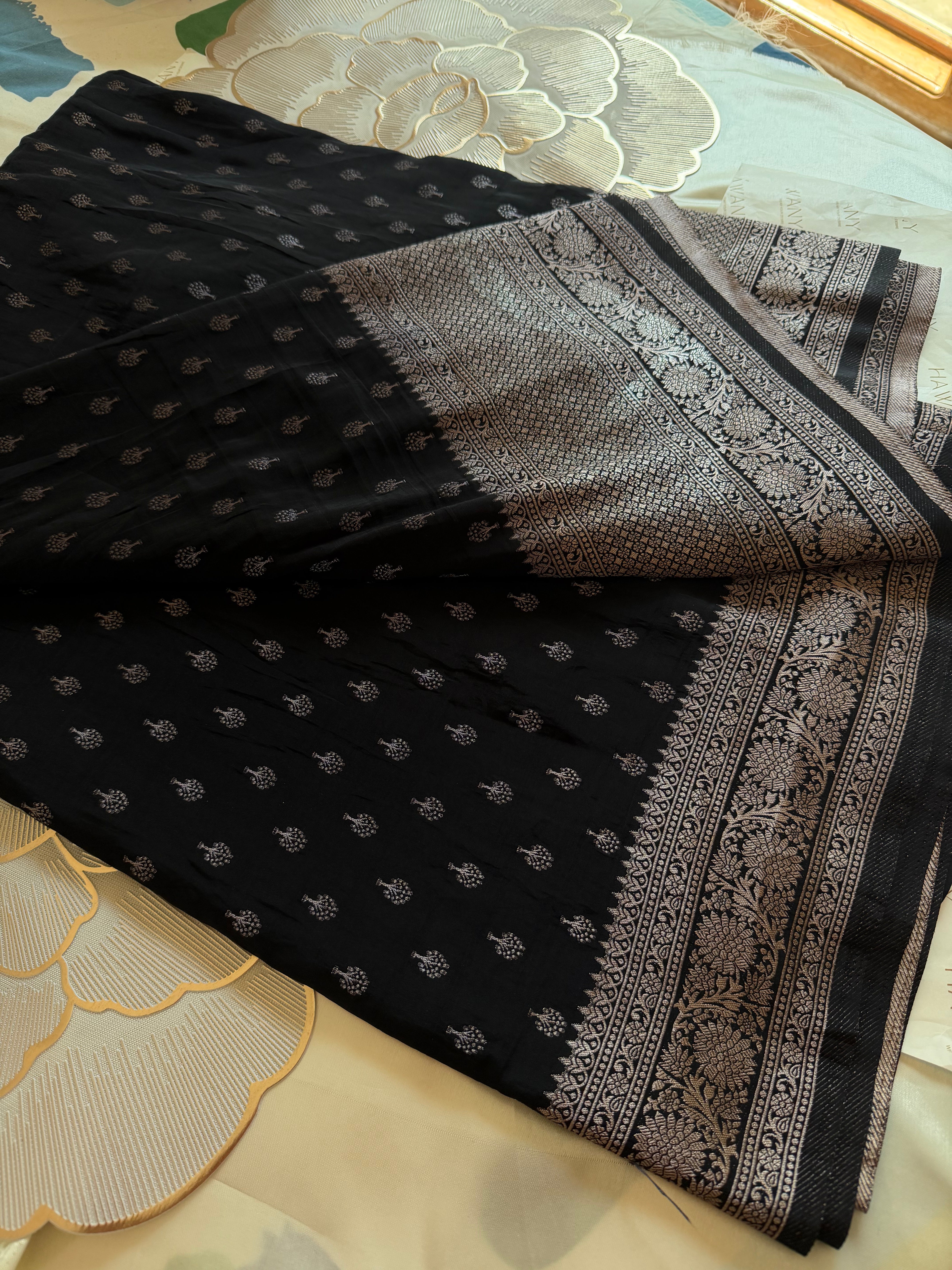 ✨RITI - SOFT CREPE BANARAS