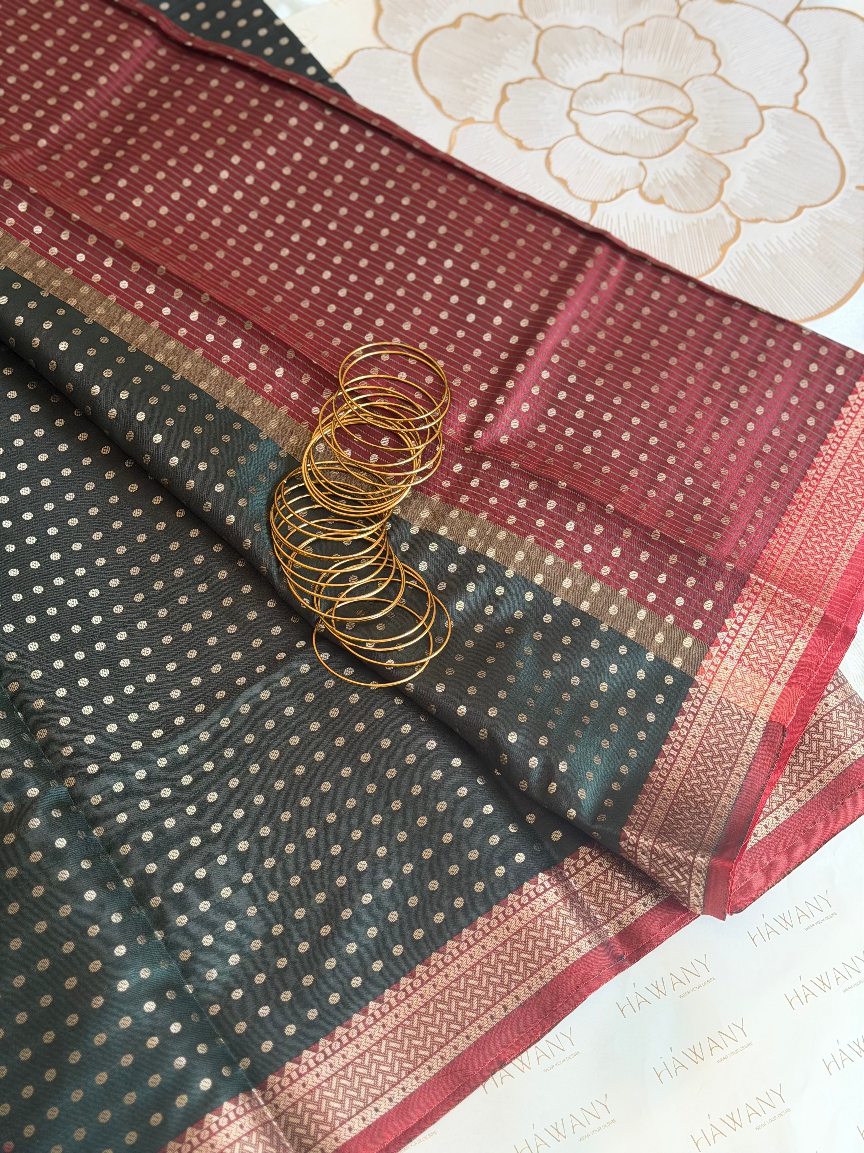 DIVA - GREEN AND MAROON