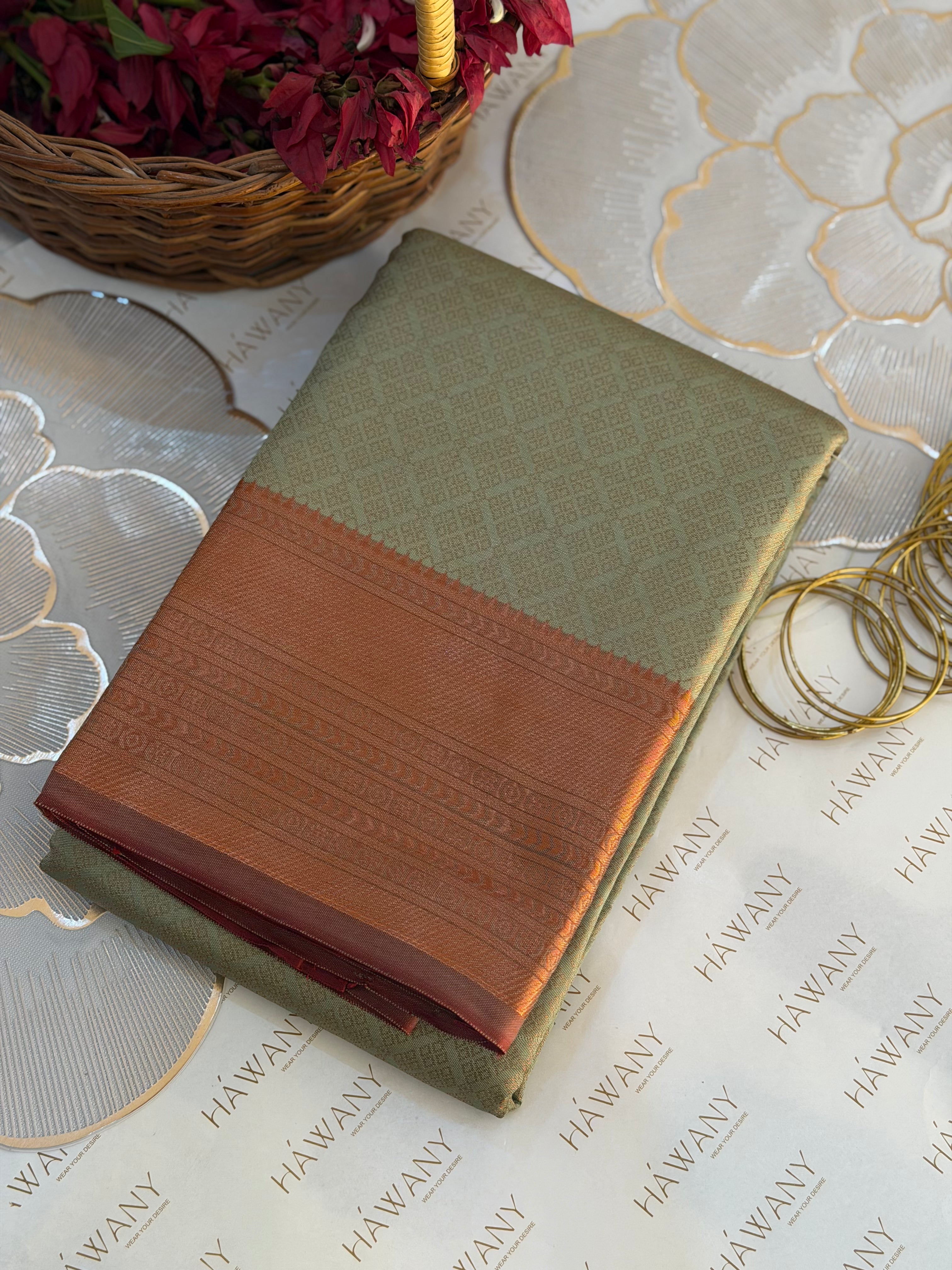 TARA- PISTA GREEN AND MAROON